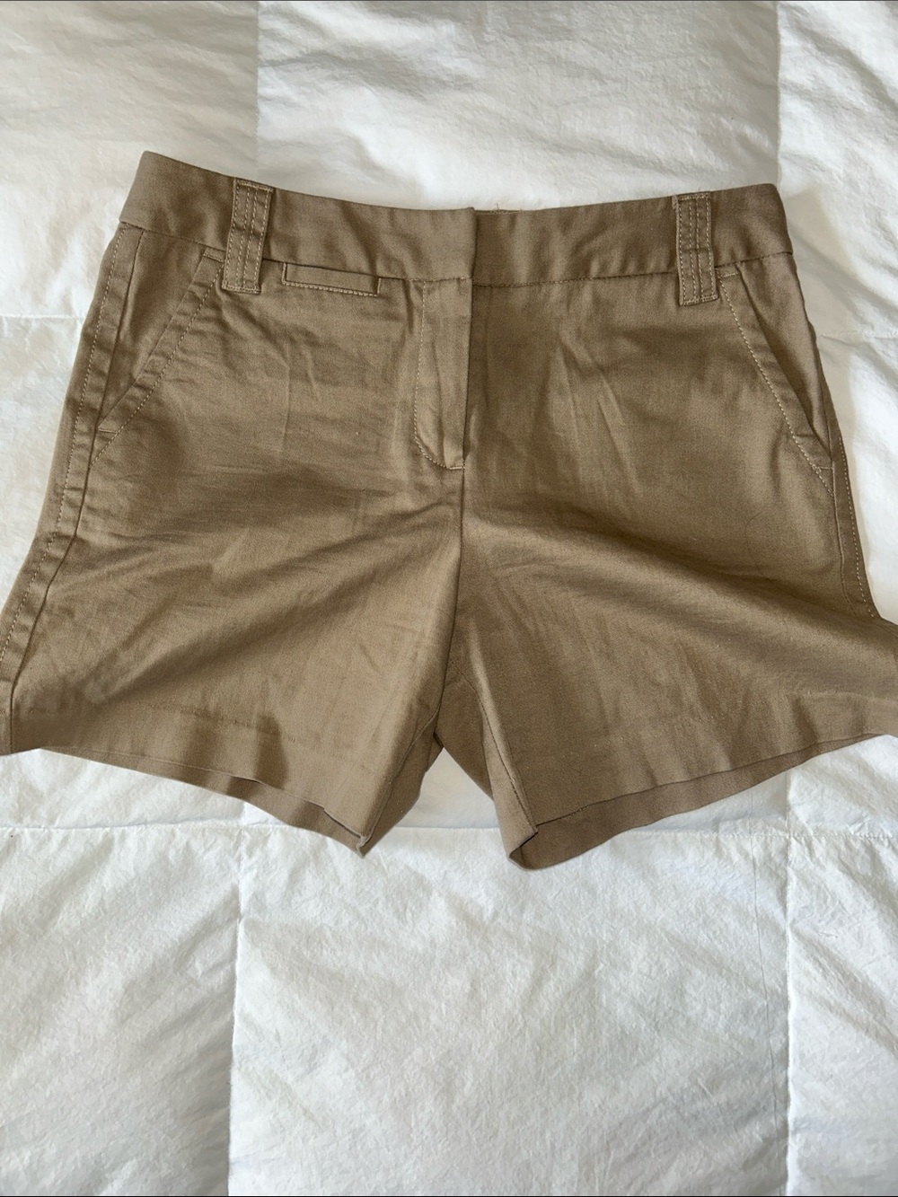 Larry Levine Khaki Bermuda Shorts Size 6